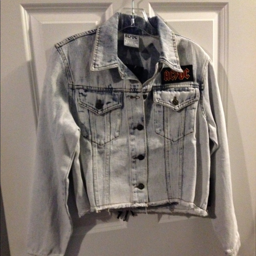 NWT Forever 21 AC/DC Cropped Denim Jacket